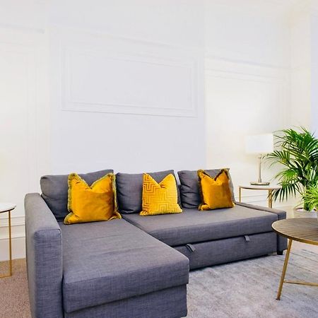 Spacious & Charming Garden Flat -Zone 2- Great For Central London Access Экстерьер фото