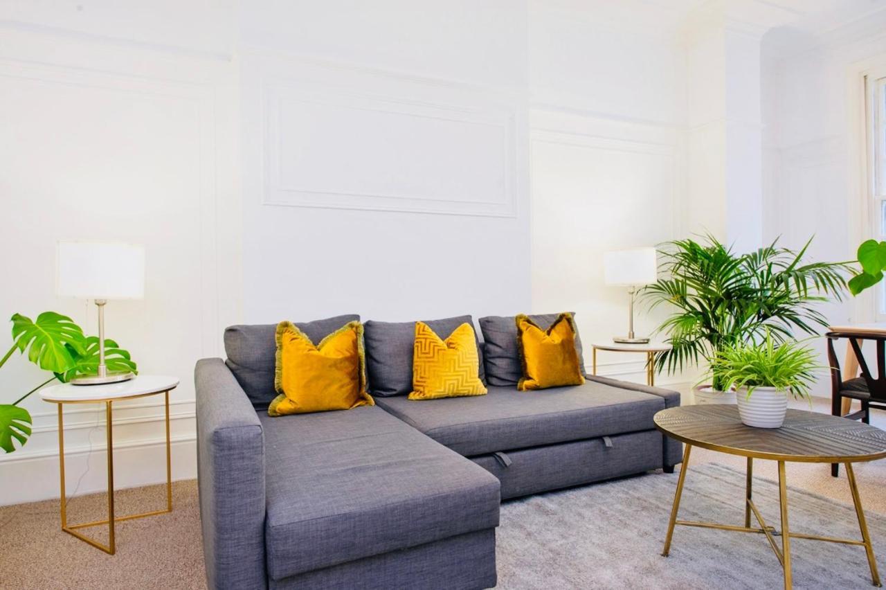 Spacious & Charming Garden Flat -Zone 2- Great For Central London Access Экстерьер фото