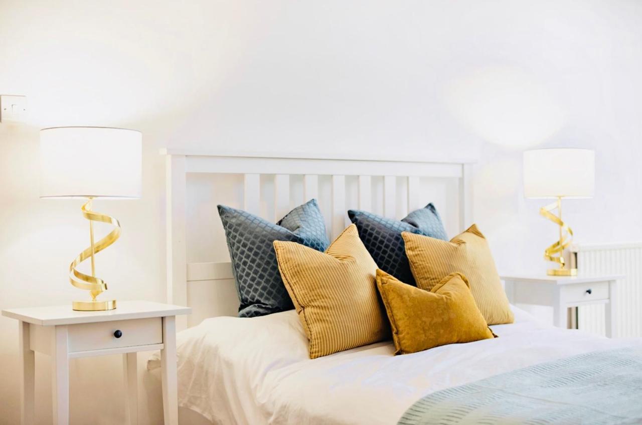 Spacious & Charming Garden Flat -Zone 2- Great For Central London Access Экстерьер фото