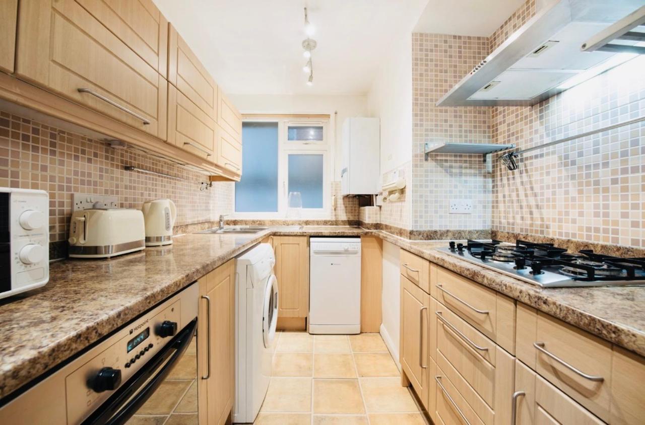 Spacious & Charming Garden Flat -Zone 2- Great For Central London Access Экстерьер фото